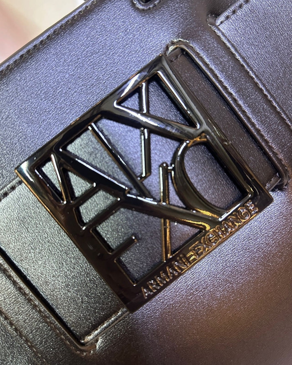 Armani Exchange Structured Tote Bag 32cm A+