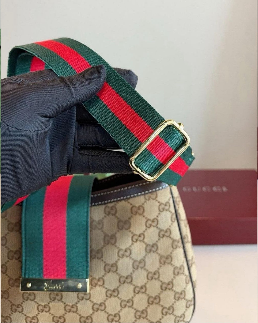 Gucci GG Hobo Shoulder Bag 33cm