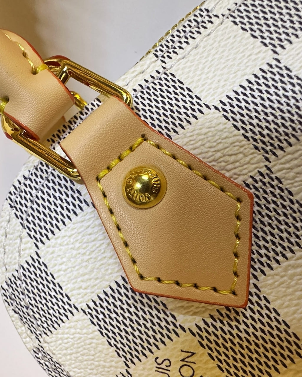 LV ALMA MINI 17cm Master