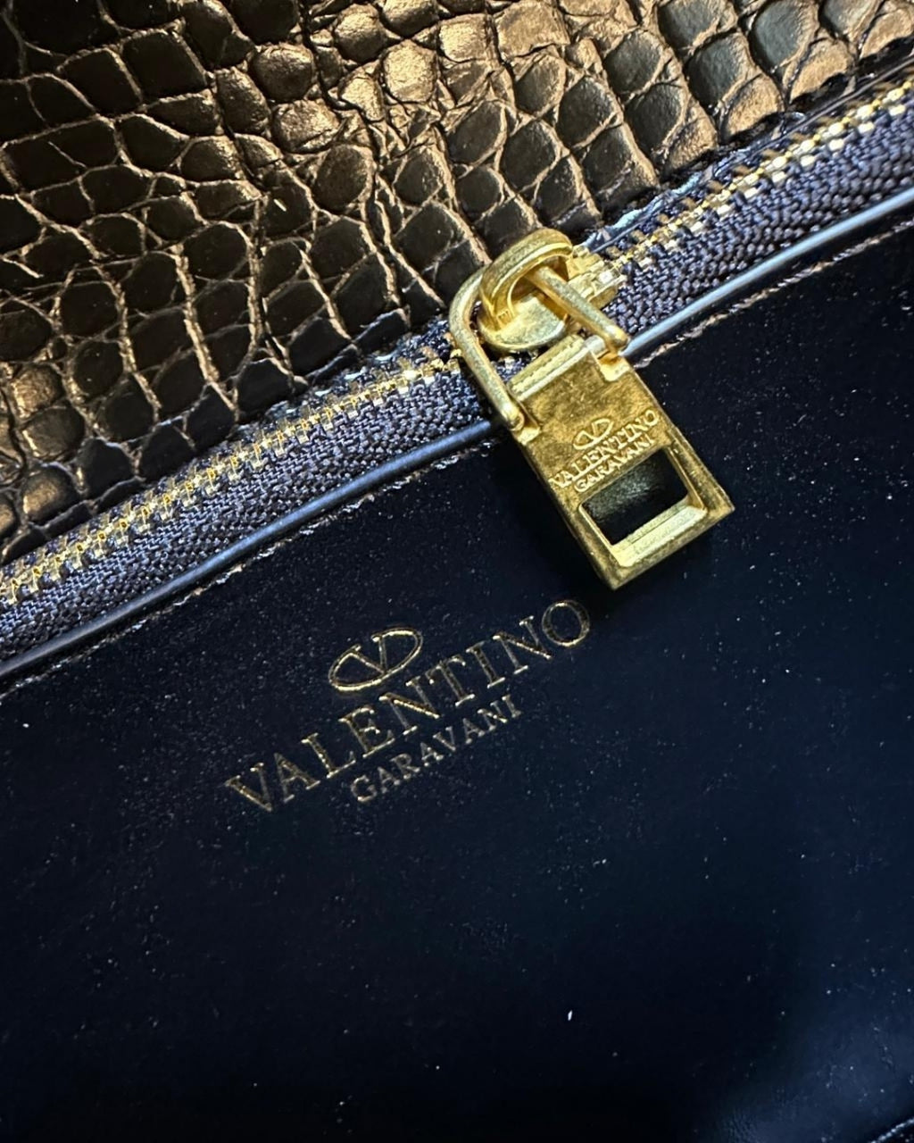 VALENTINO VLogo Clutch Bag 27cm