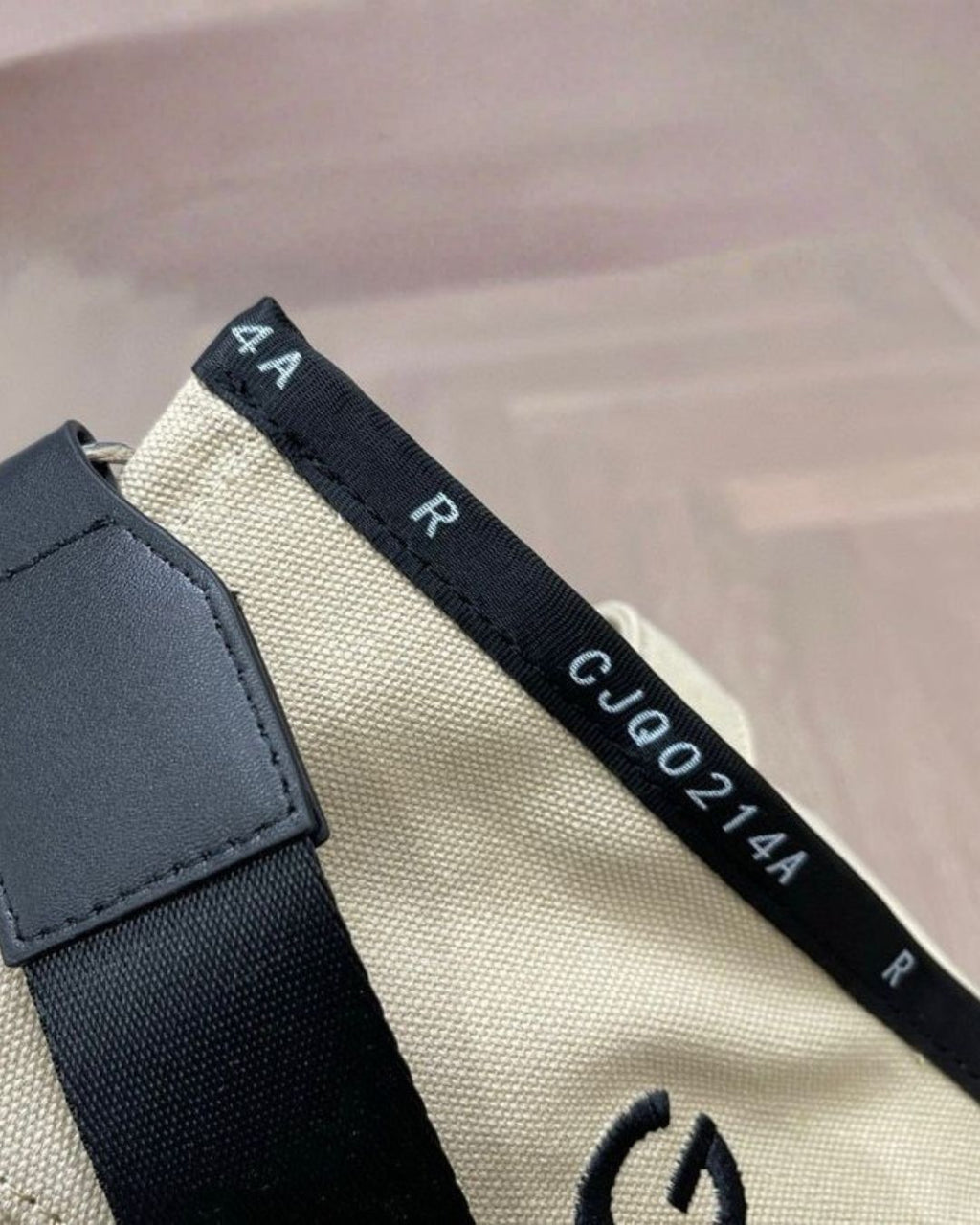 Marc Jacobs The Tote Bag Large 41cm A+