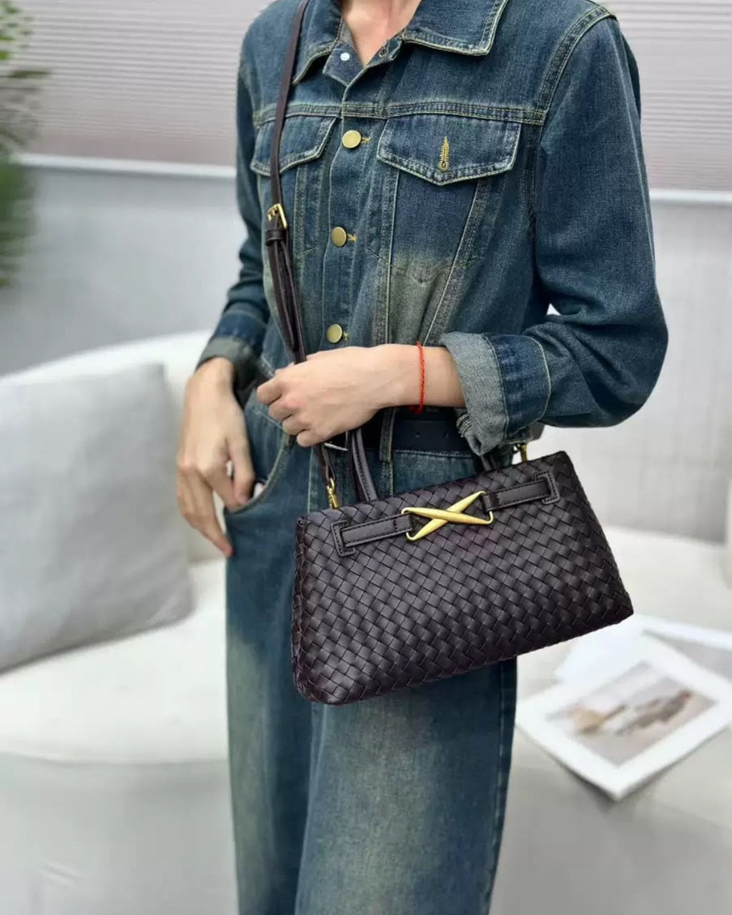 BOTTEGA Dual Handle Tote 29cm