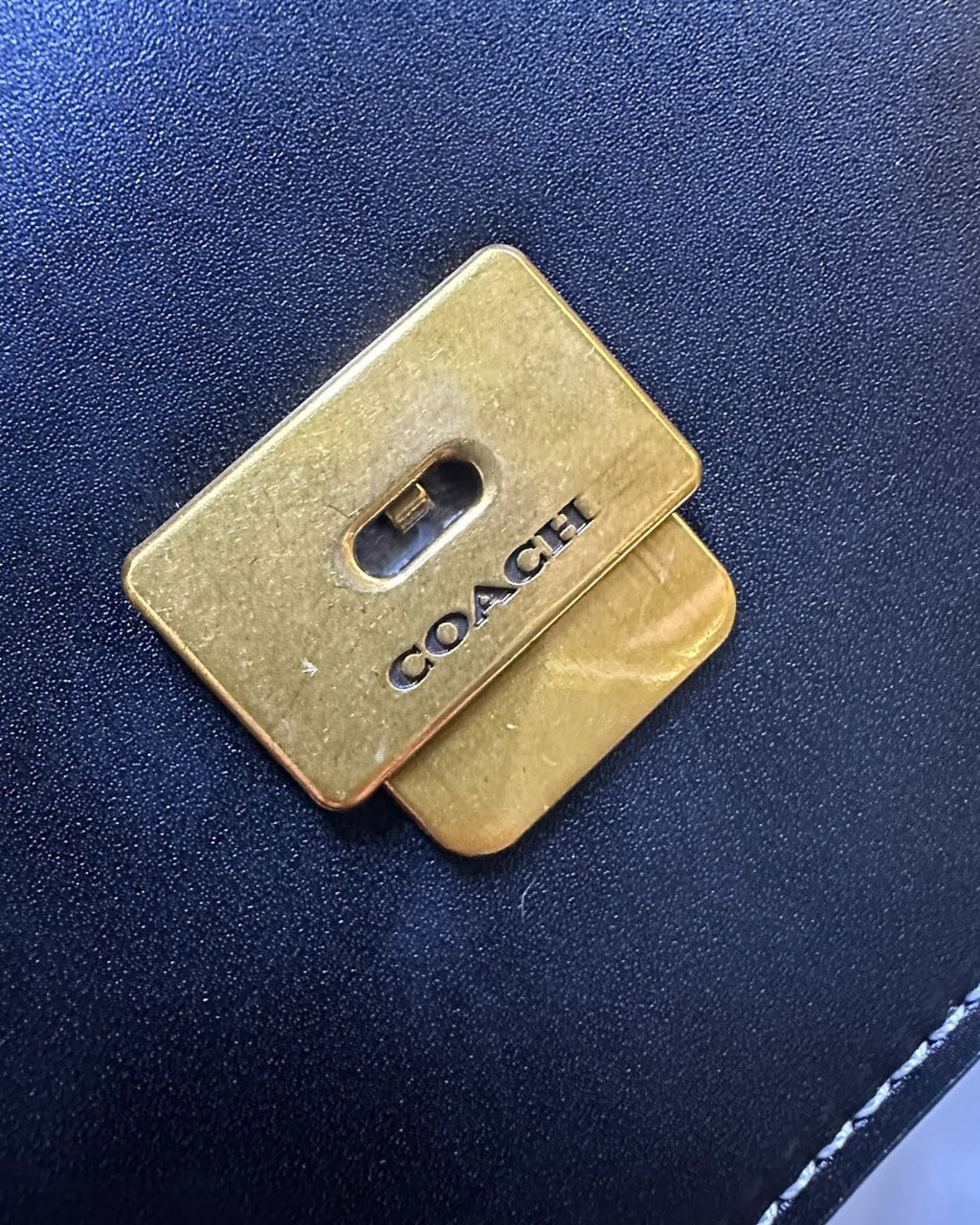 Coach Signature Shoulder Bag 26cm