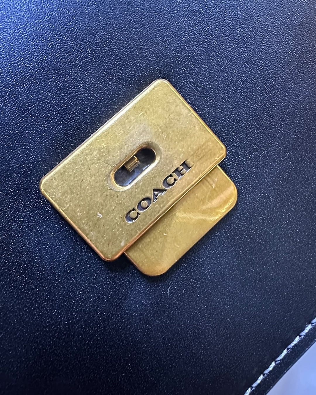 Coach Signature Shoulder Bag 26cm