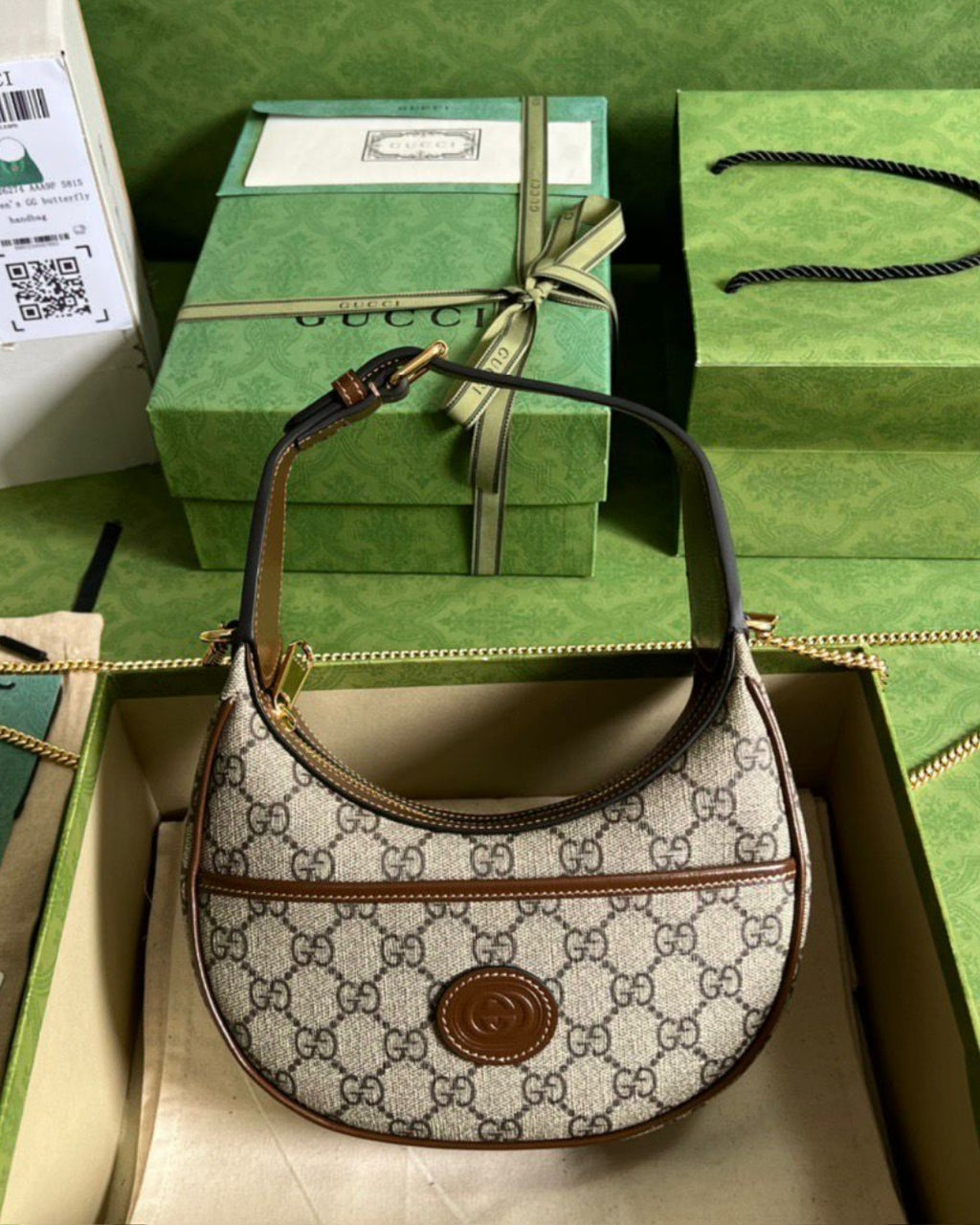 GUCCU GG Half Moon Mini Bag 22cm
