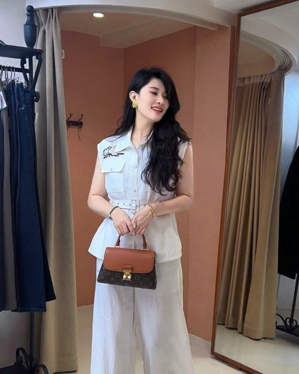 LV Flap Bag 24 cm