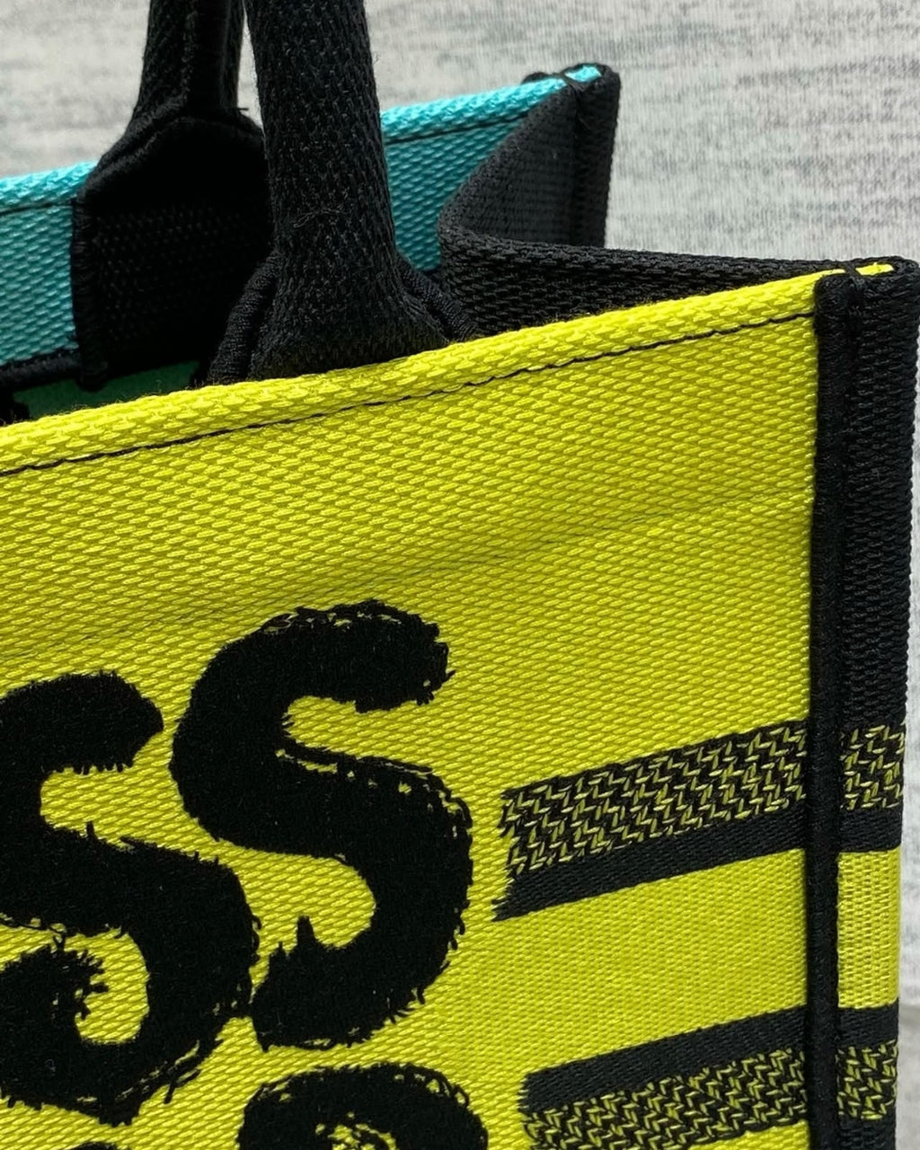MISS DIOR Book Tote Small 26cm