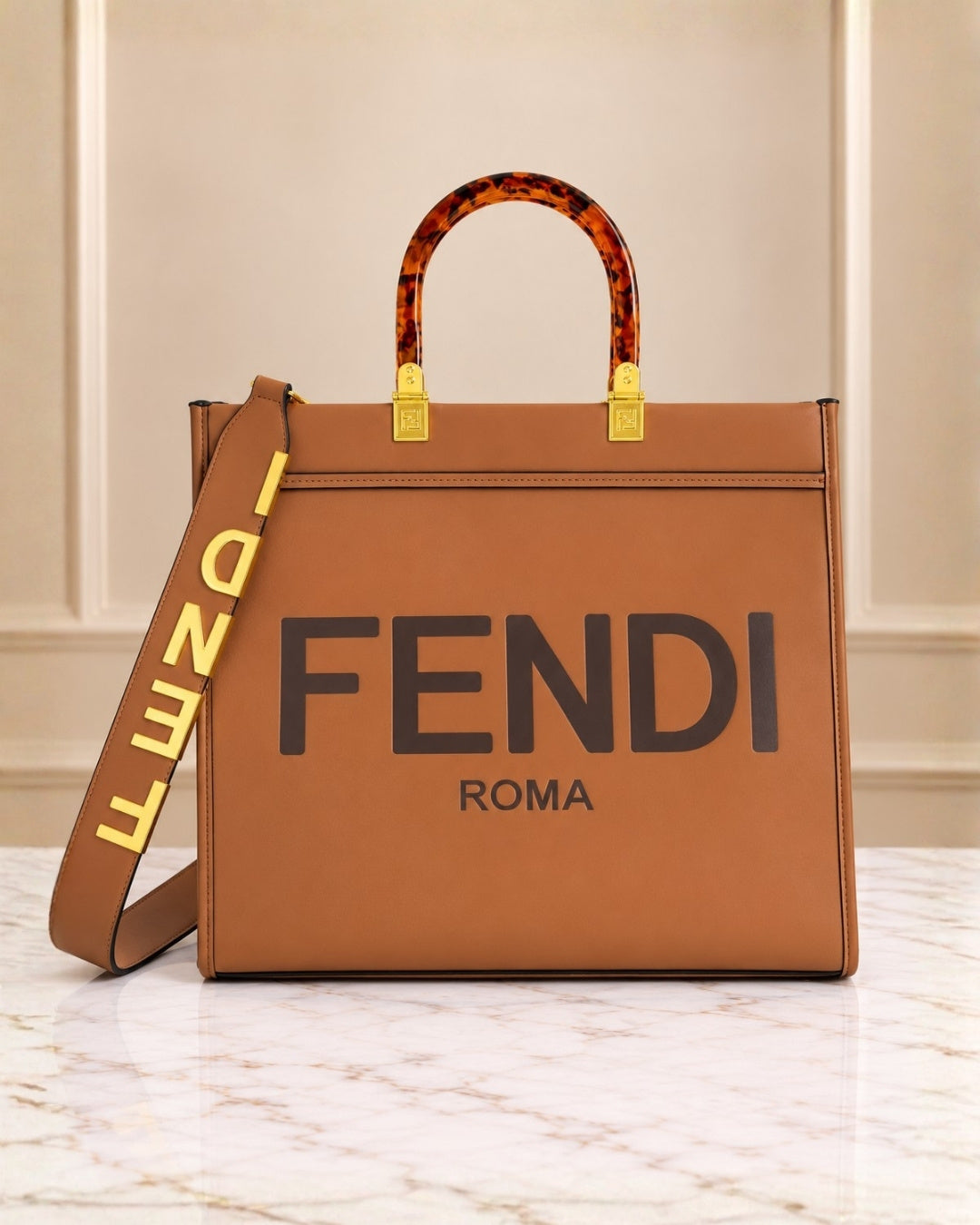 FENDI Peekaboo Tote 38cm