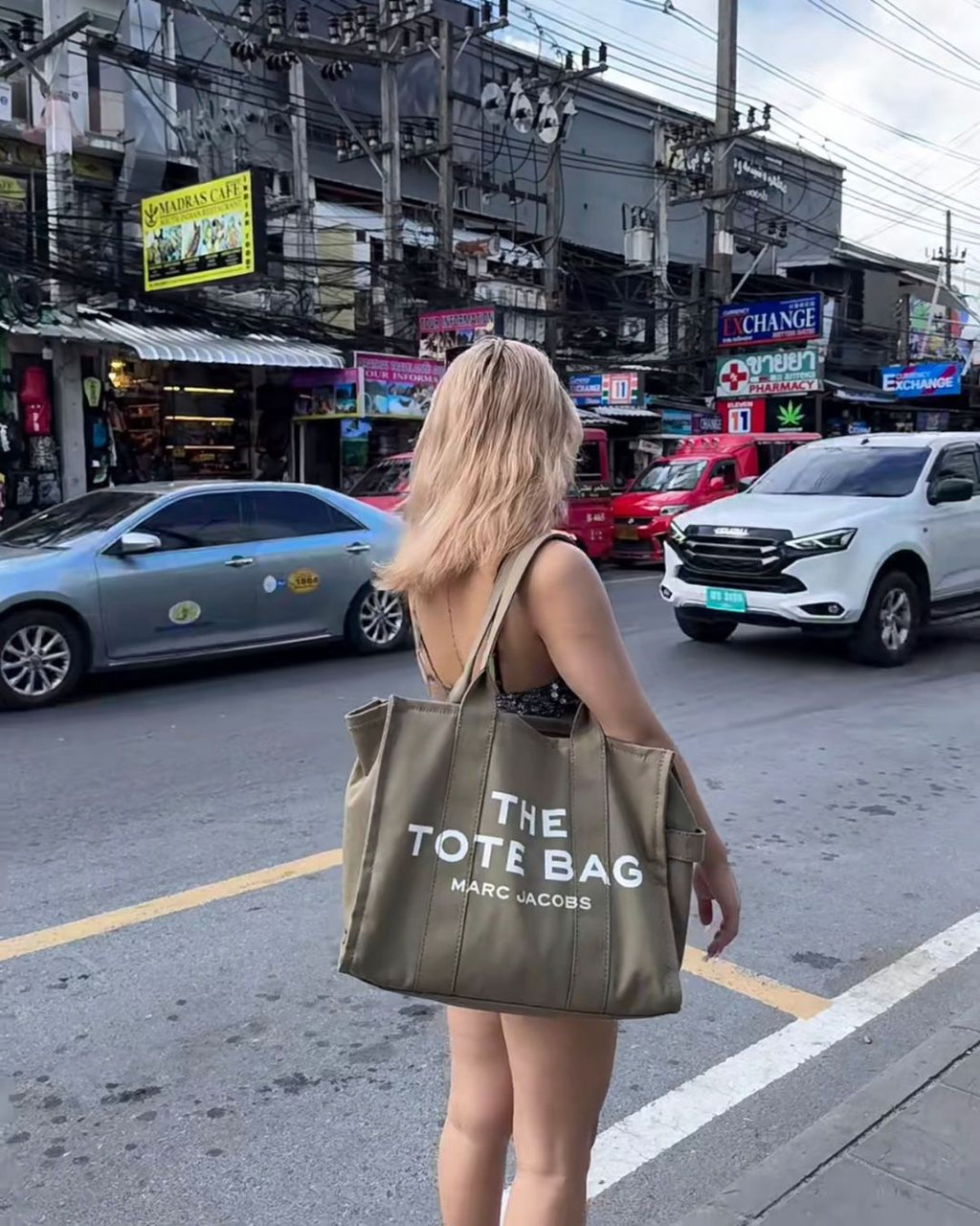 Marc Jacobs The Tote Bag Large 41cm A+