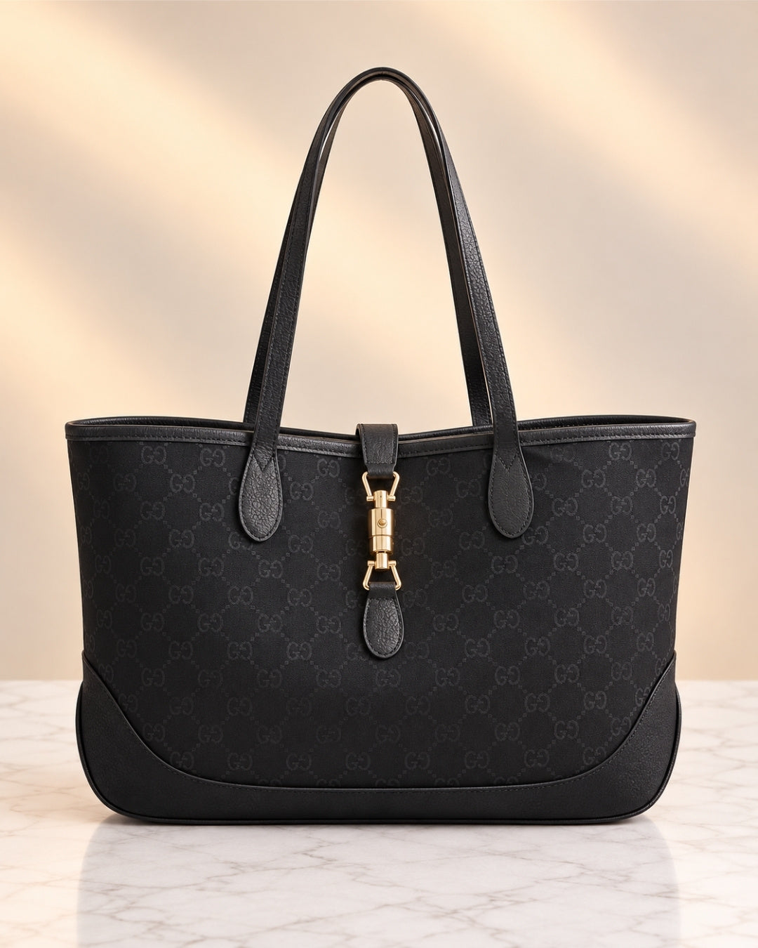 GUCCI GG Supreme Tote Bag 42cm