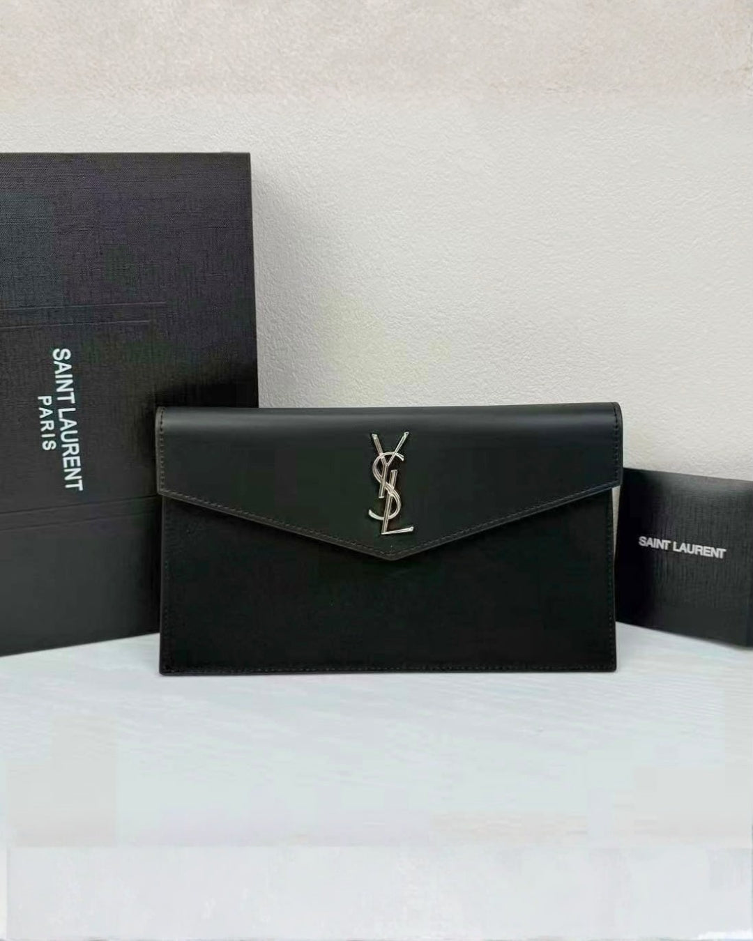 YSL Envelope Clutch Pouch 28 cm A+