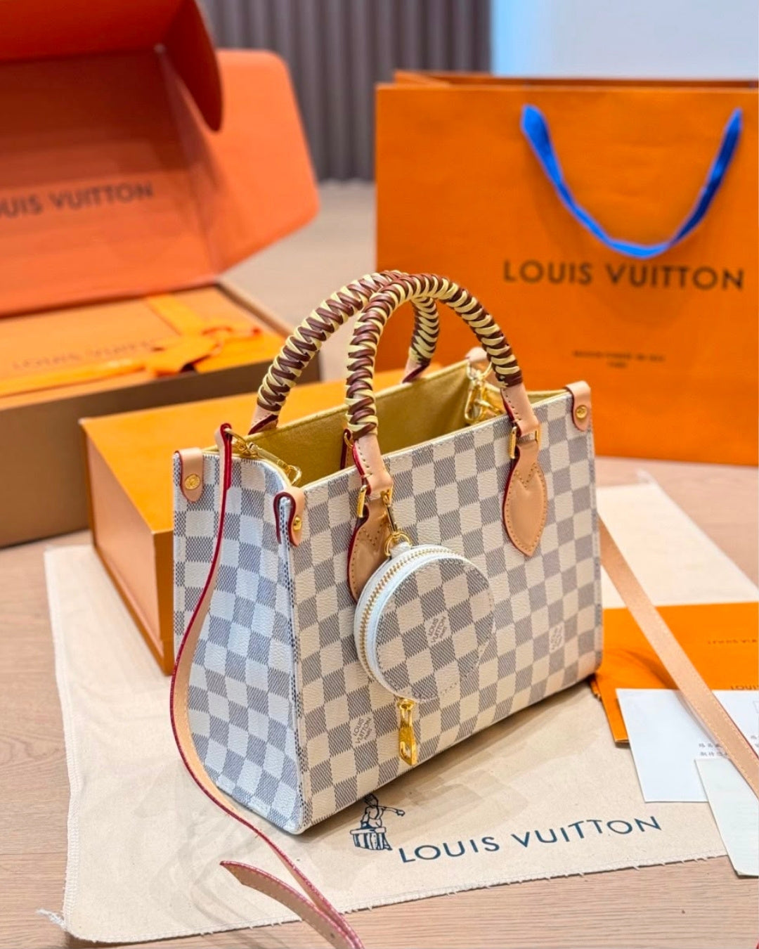 LV Checkered Tote 25cm Master