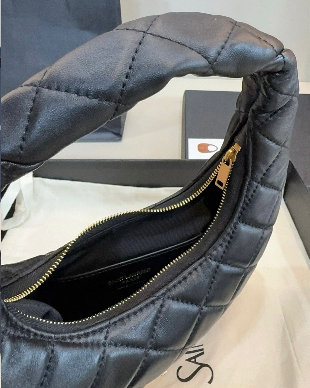 YSL Hobo Bag Small 24cm A+