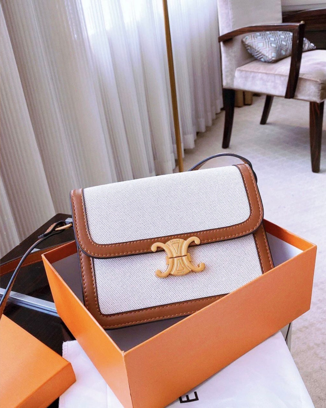 CELINE Triomphe Shoulder Bag 22cm