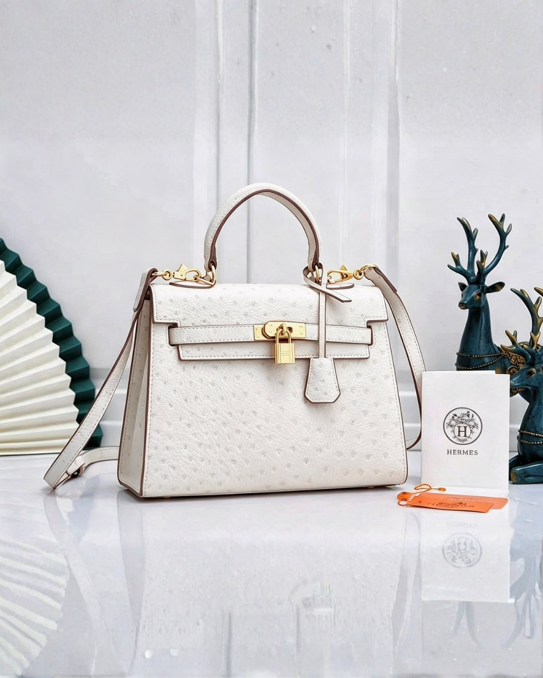 HERMES Kelly 25 Ostrich-Embossed Bag