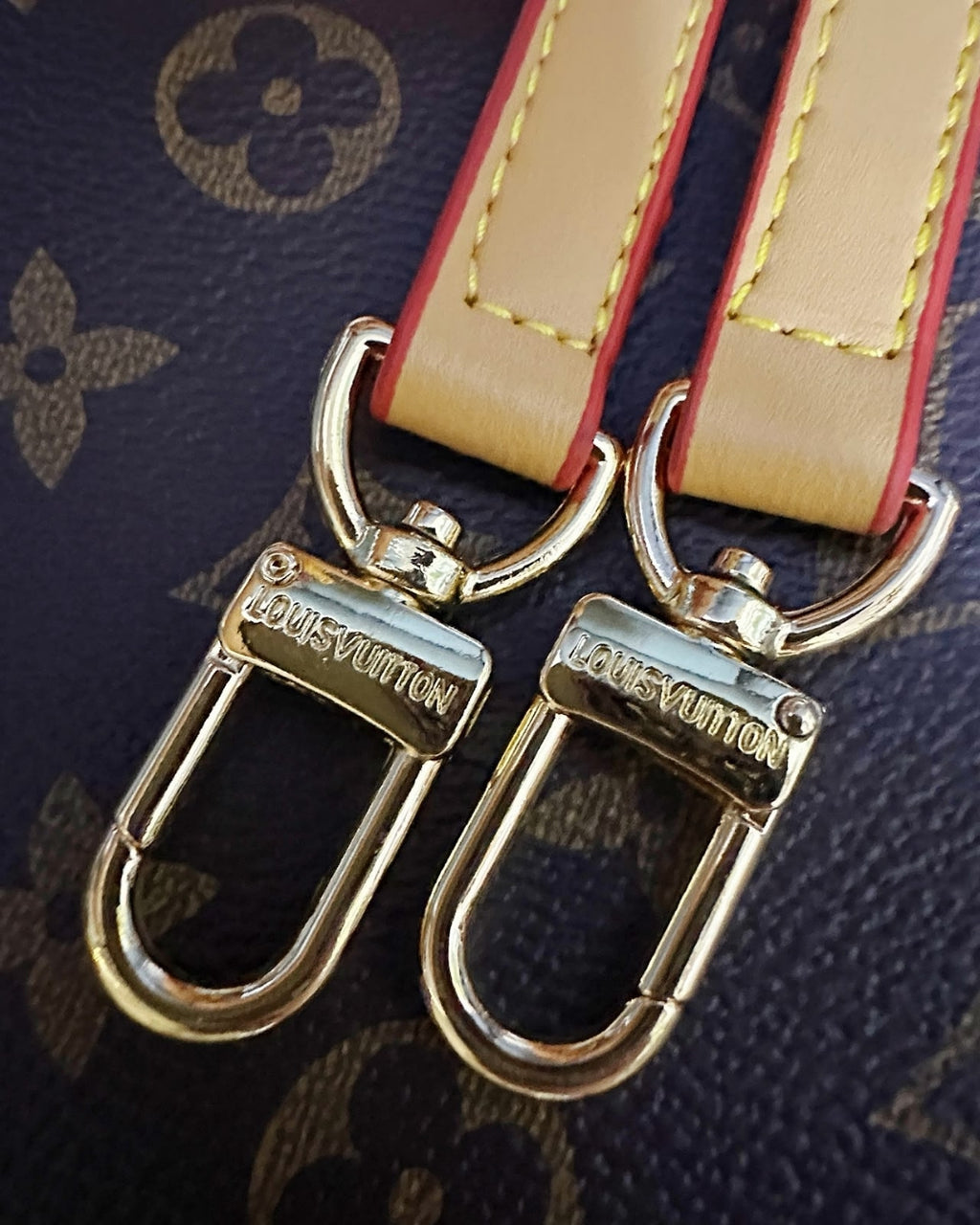 LV Crescent Shoulder Bag with Teddy Charm 28cm A+