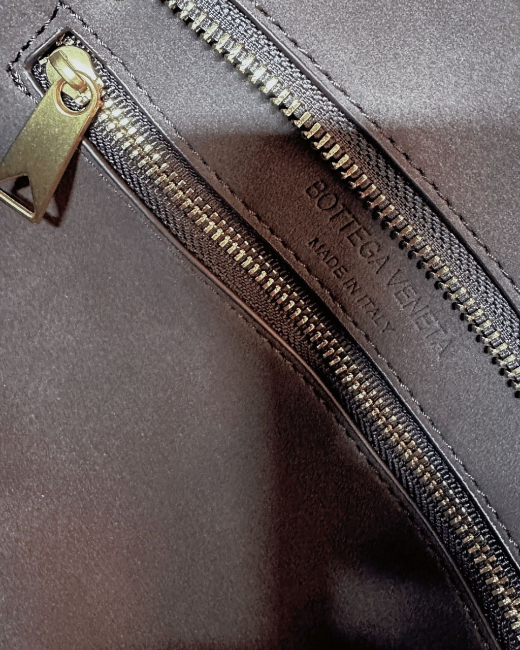 BOTTEGA Arco Tote 28cm