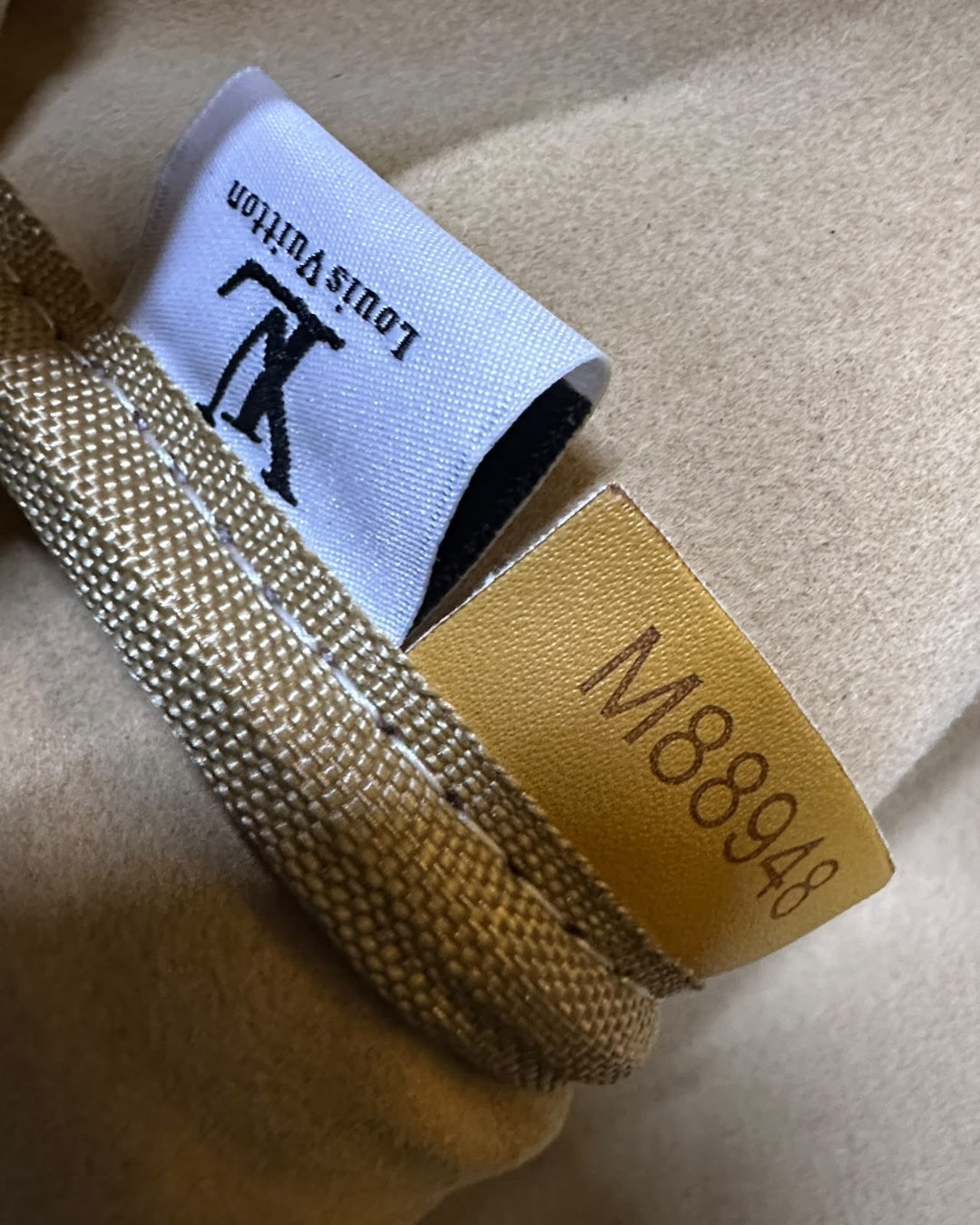 LV Travelling Bag 45 cm Master