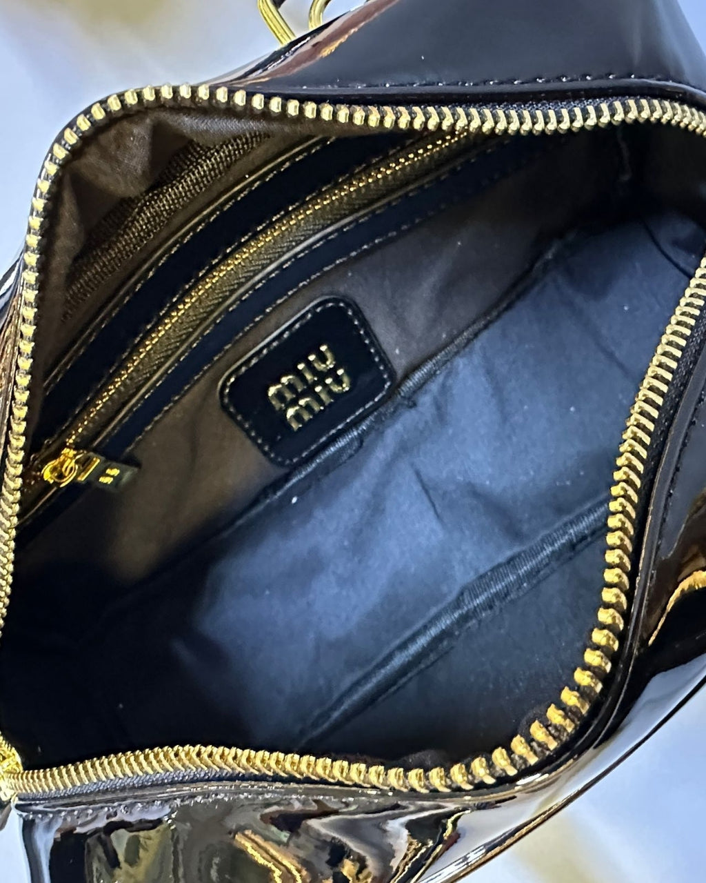 MIU MIU Glossy Mini Boston Bag 22cm