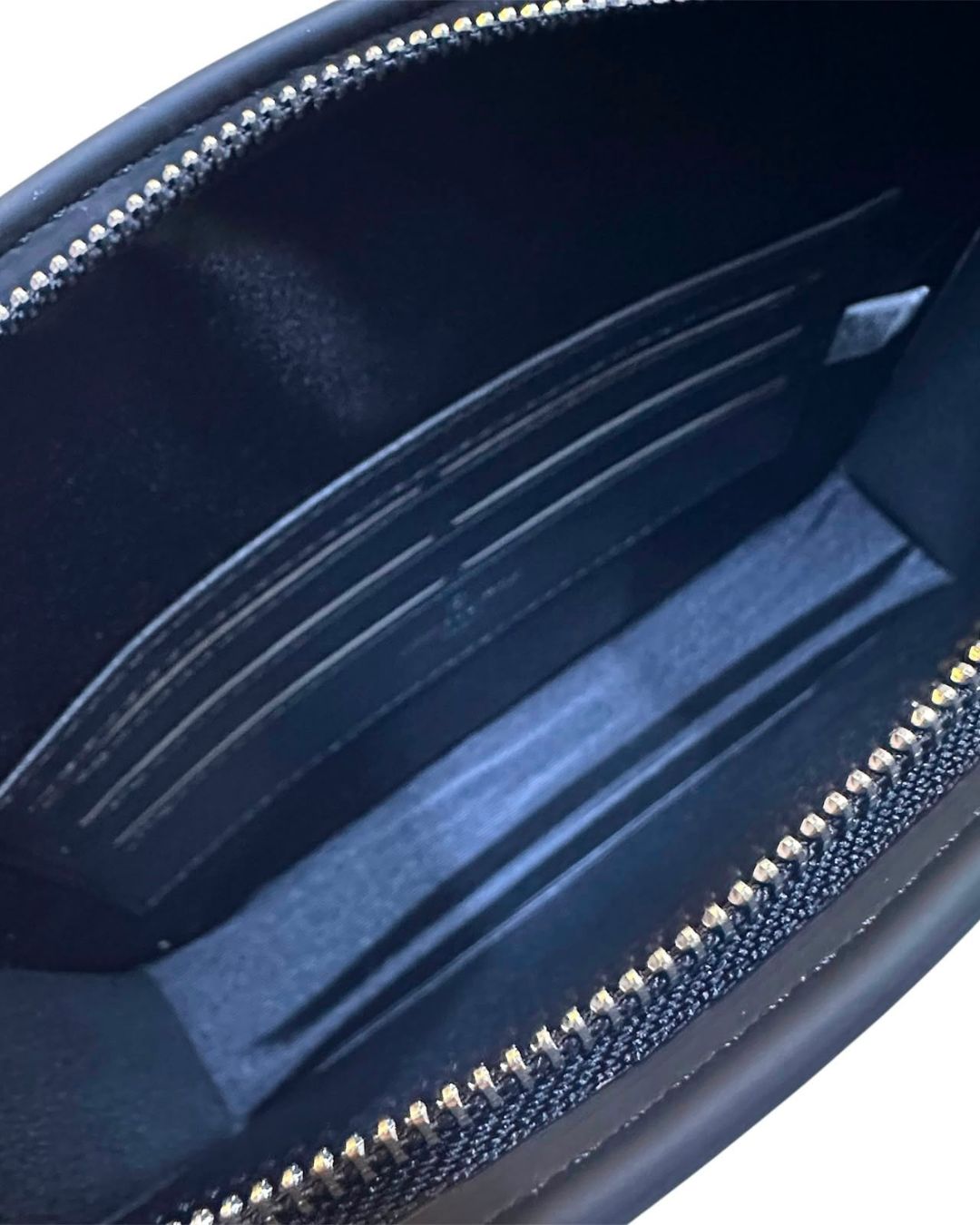 LV Zip Pouch Clutch 26Cm