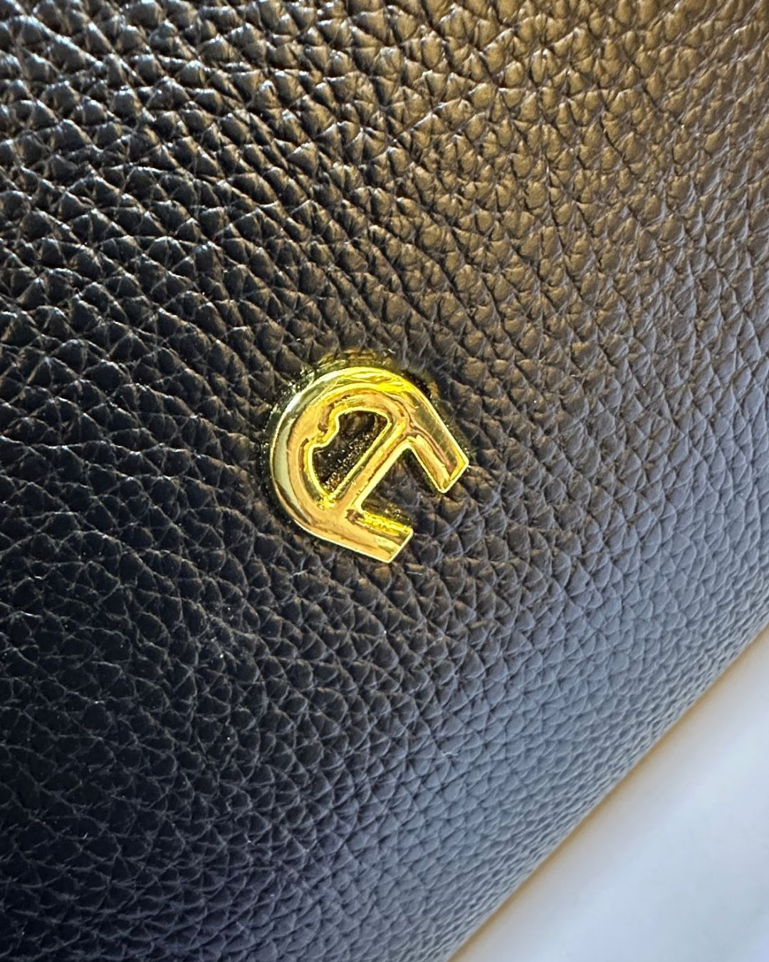 AIGNER Farah Shopper Bag 32cm