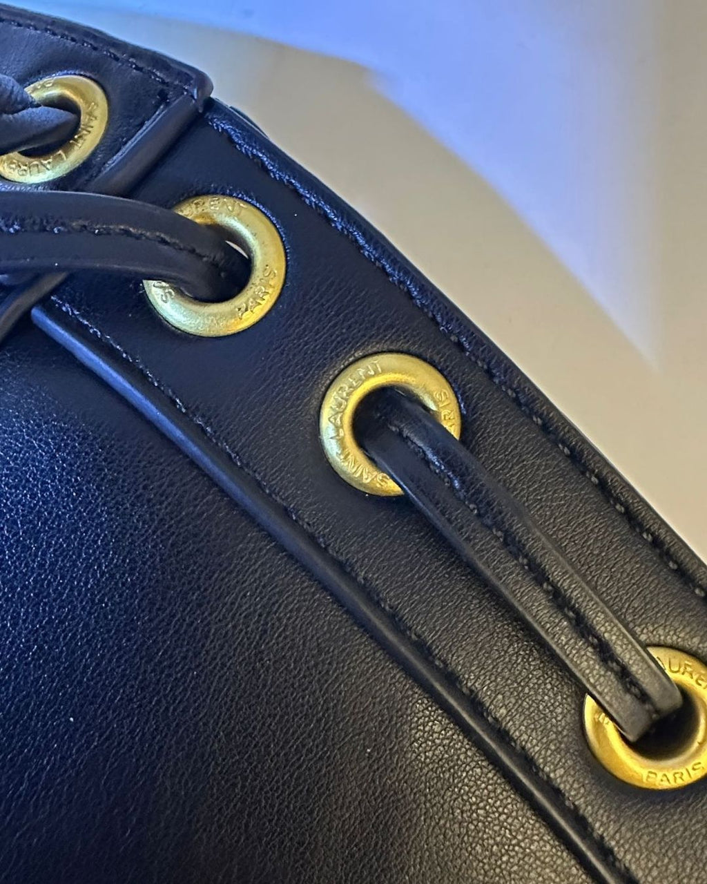 YSL Y Hobo Large Tote 52 cm