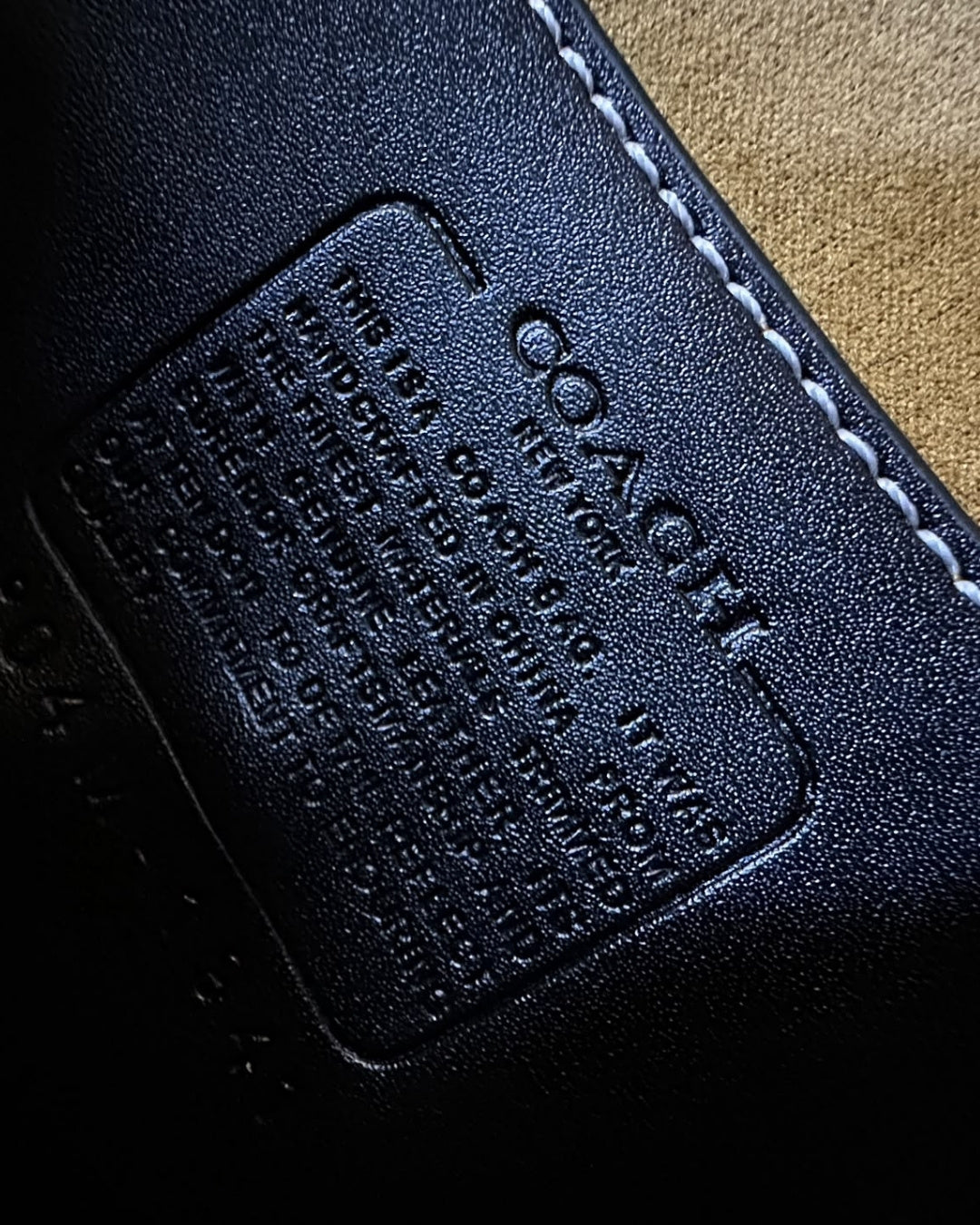 Coach Signature Shoulder Bag 26cm