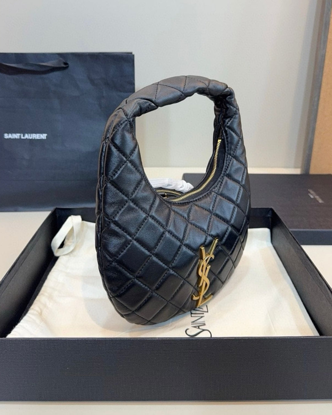 YSL Hobo Bag Small 24cm A+