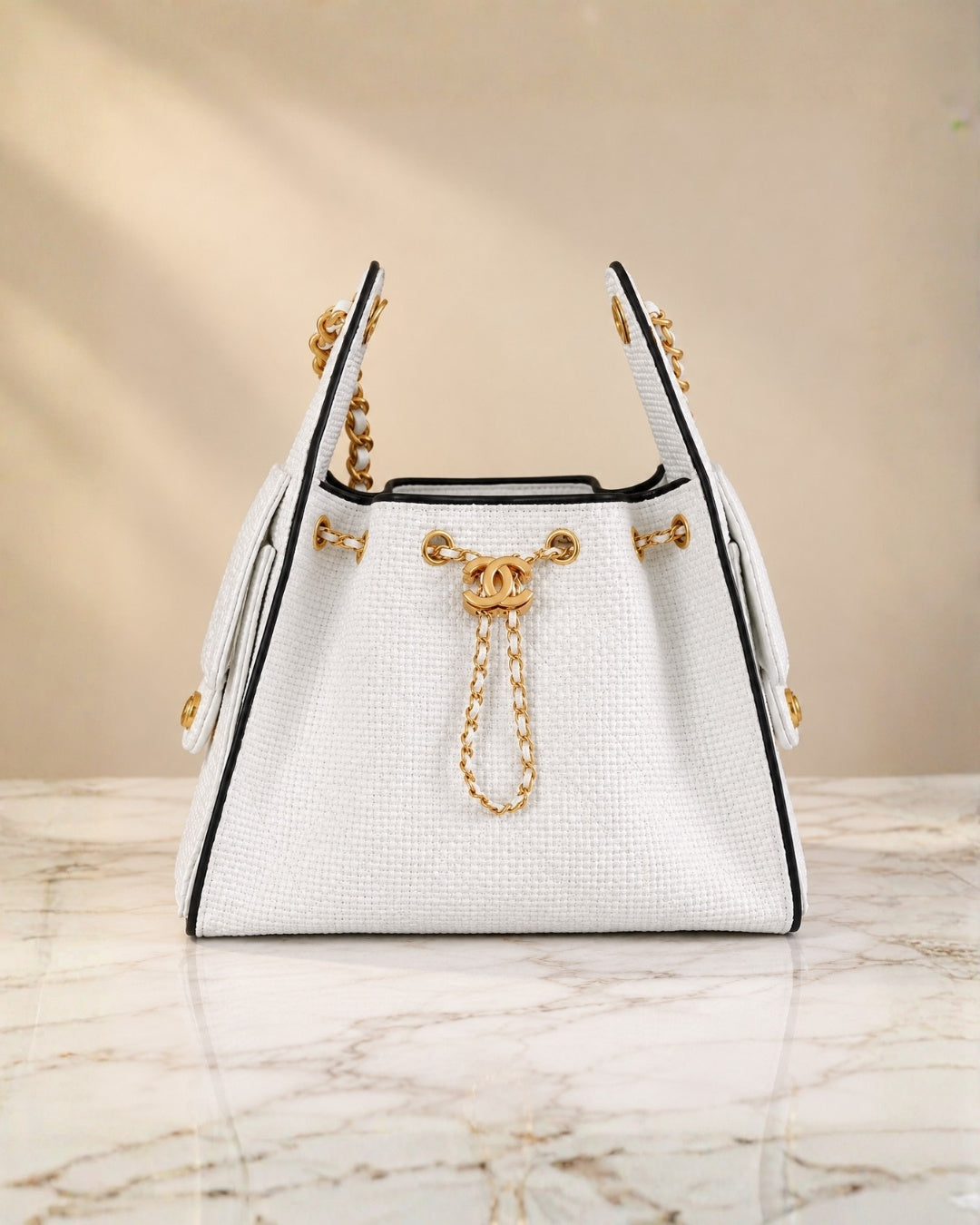 CHANEL 25 Bag Woven Raffia