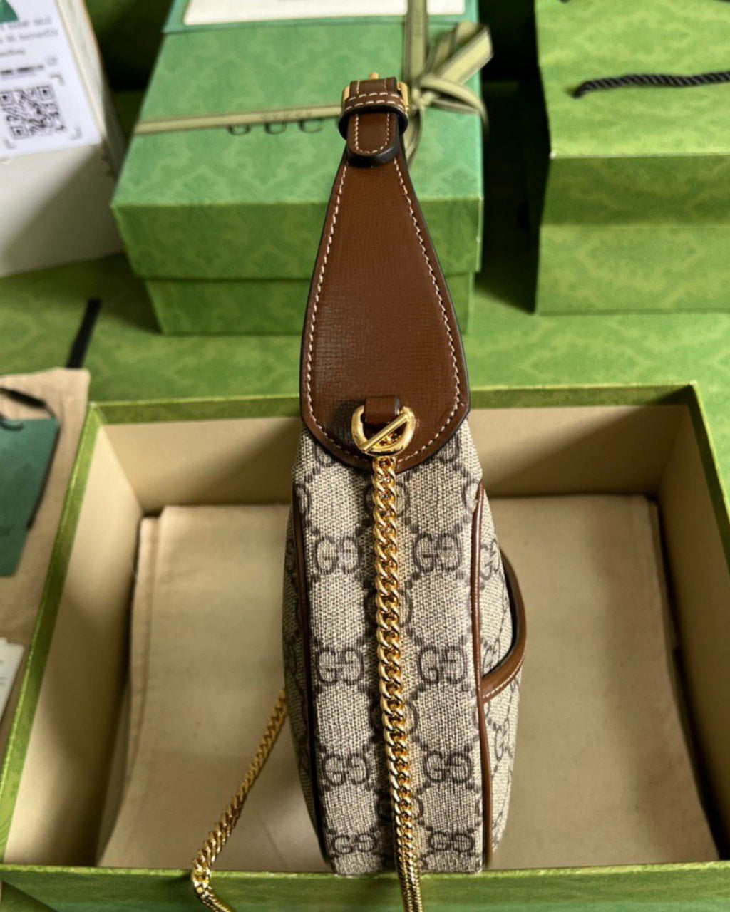 GUCCU GG Half Moon Mini Bag 22cm