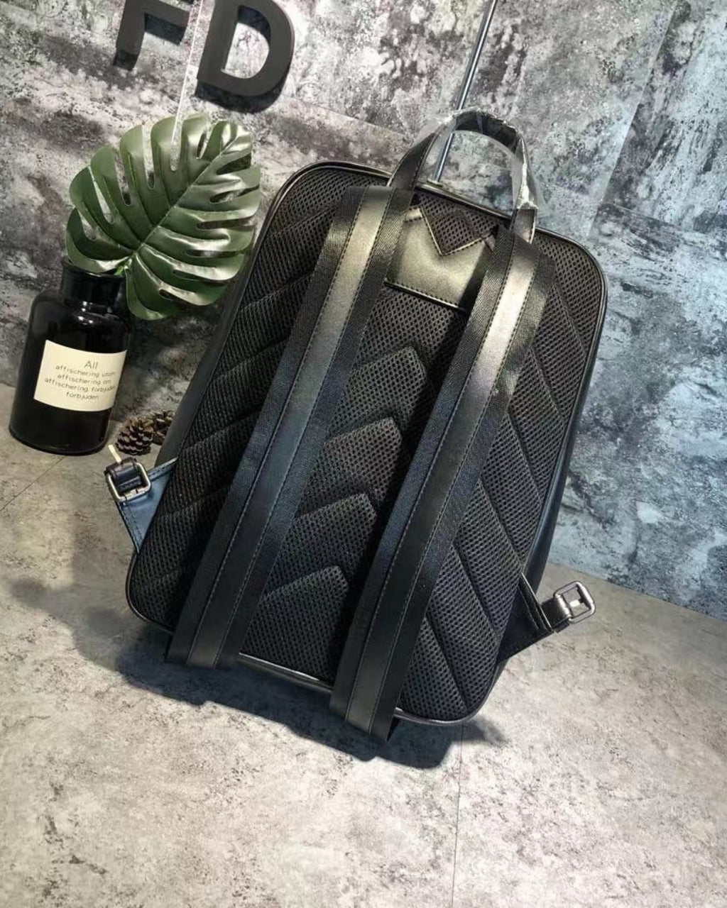 BOTTEGA Backpack 38cm A+