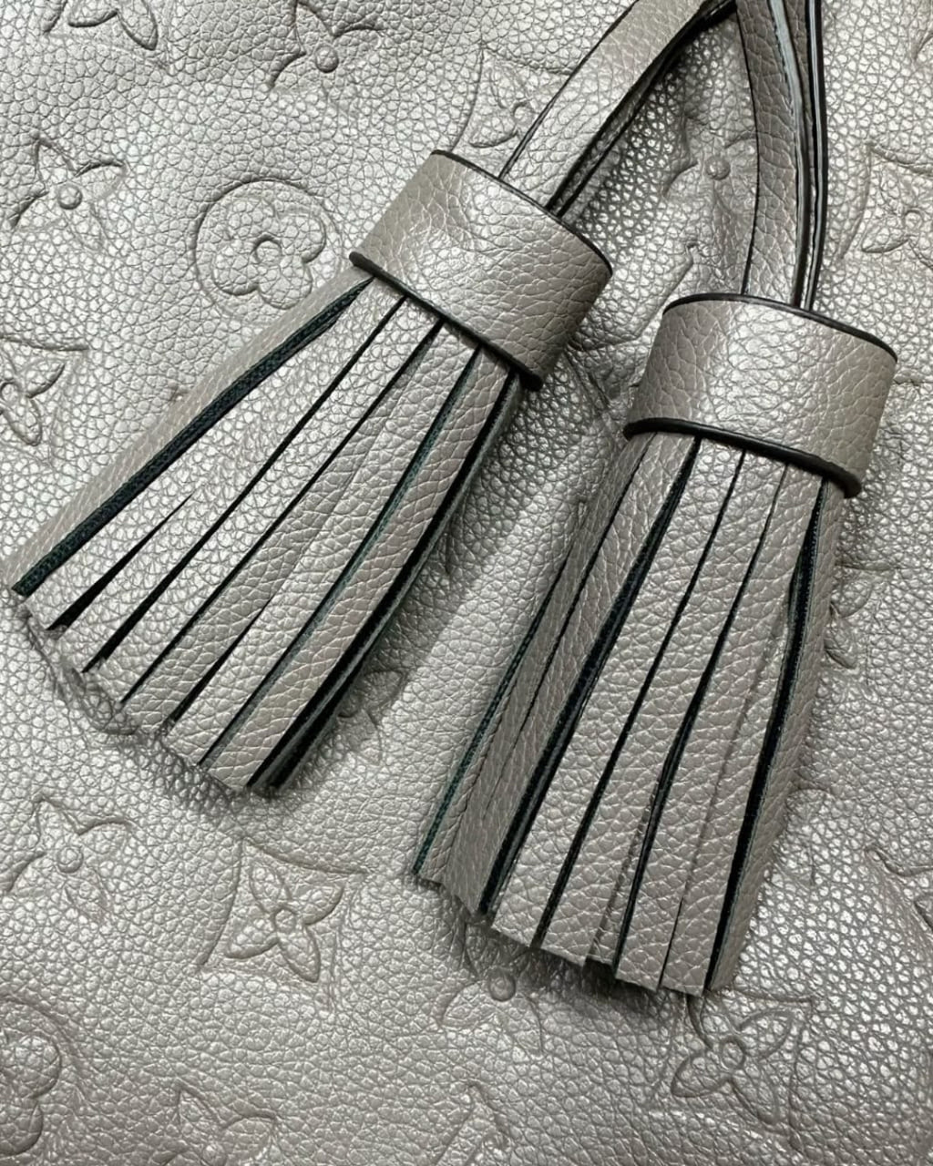 LV Embossed Monogram Tote 38cm
