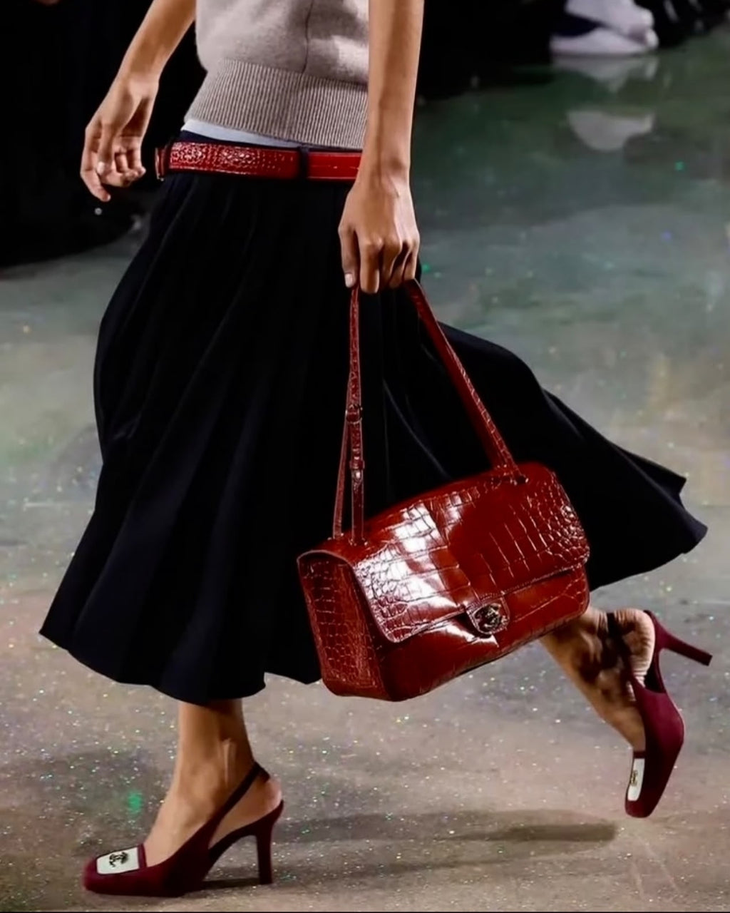 Chanel Croc Embossed Shoulder Bag 29cm A+
