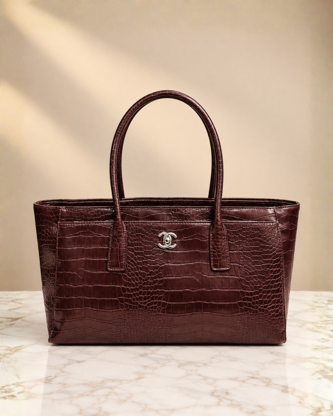 CHANEL Executive Tote 35 cm A+