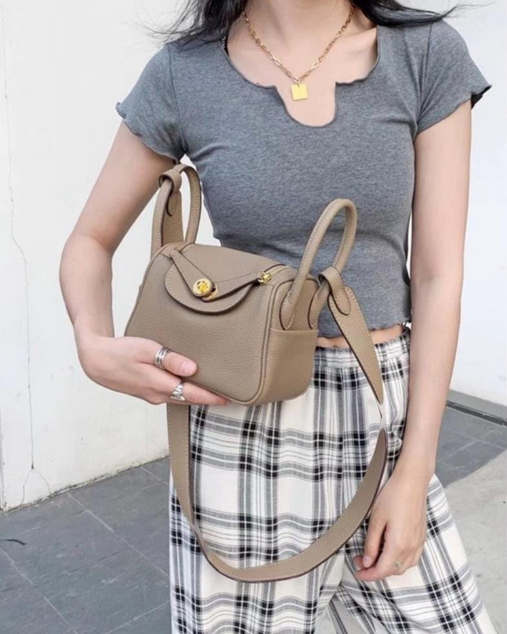 HERMES Mini Lindy Bag 19cm A+