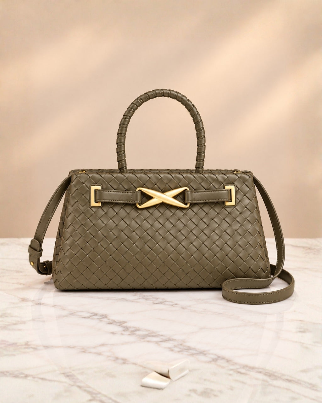 BOTTEGA Woven Tote Bag 30cm