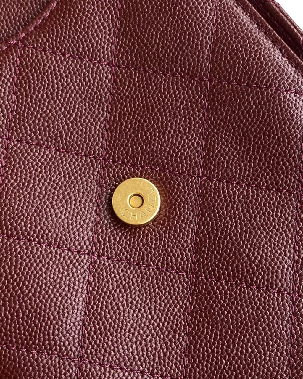 CHANEL 25 Bag Large Grainy Surface 30cm