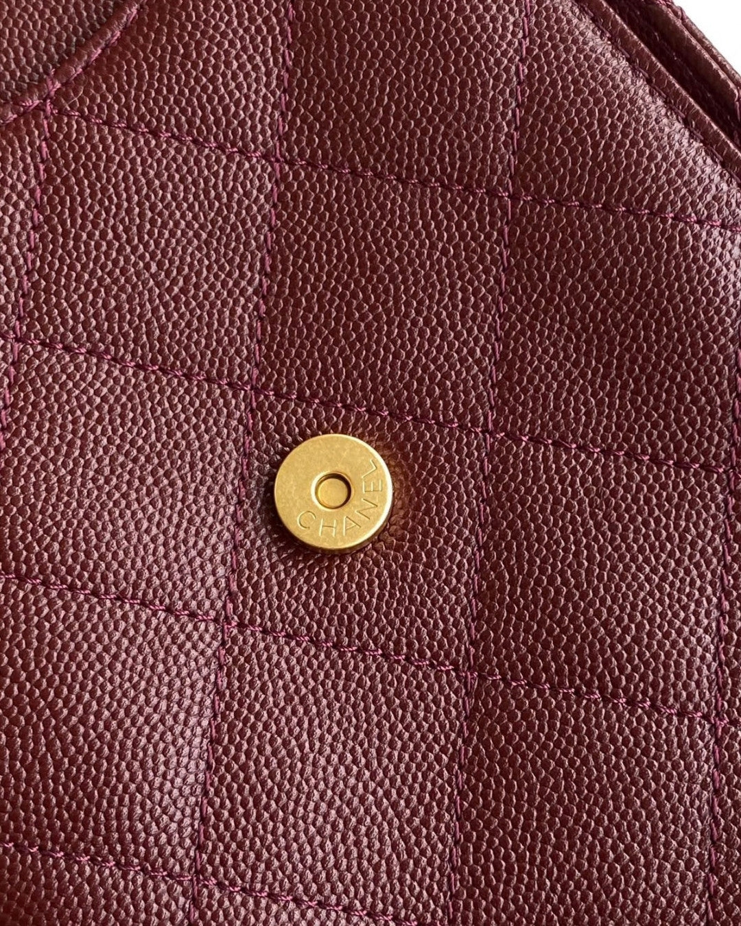 CHANEL 25 Bag Large Grainy Surface 30cm