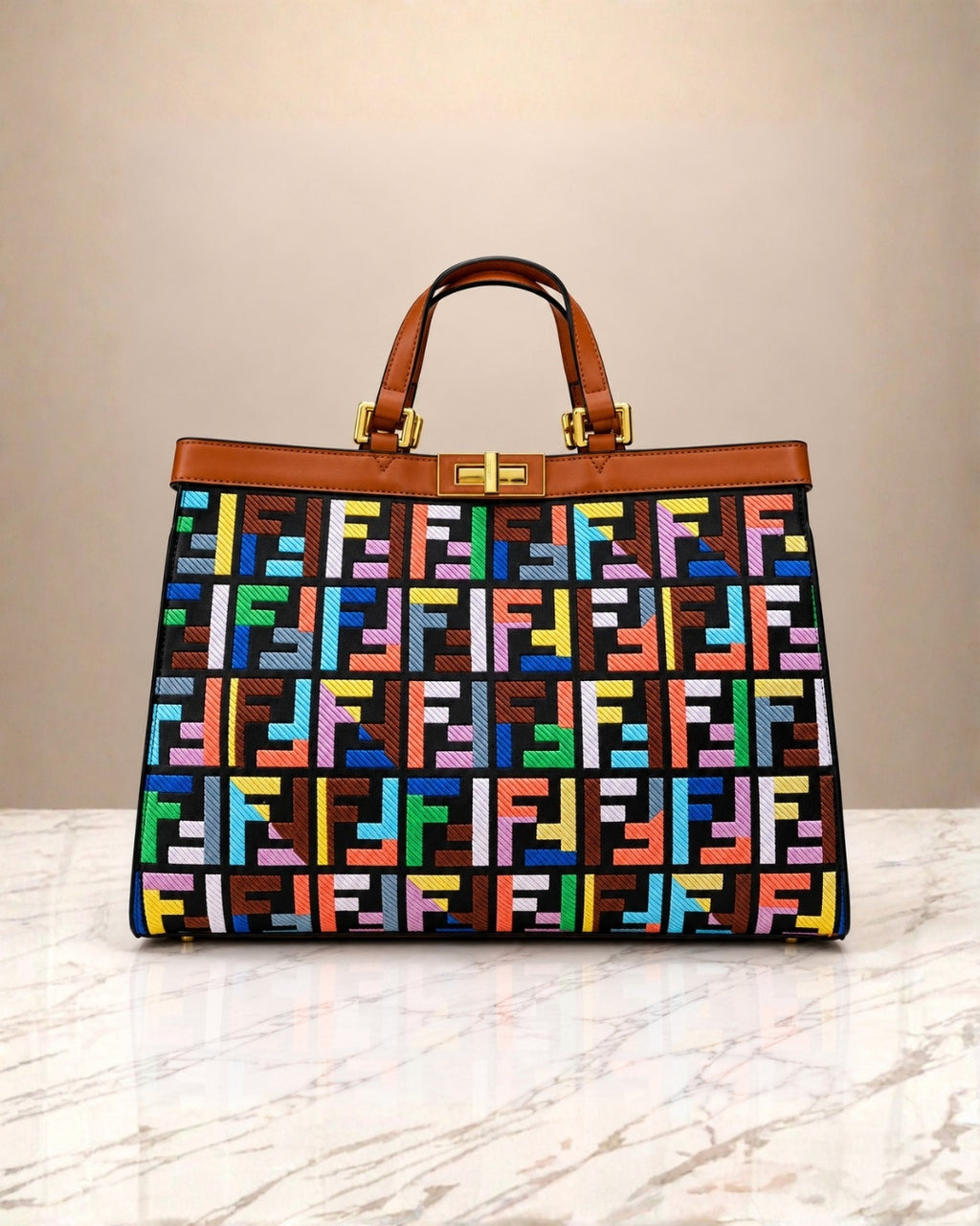 Fendi Peekaboo Tote 42Cm A+