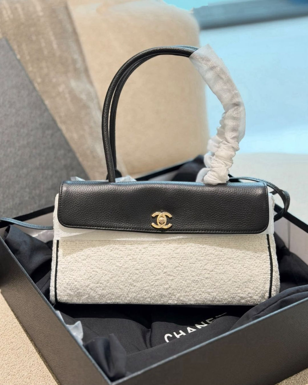 CHANEL Two-Tone Flap Bag 32 cm A+