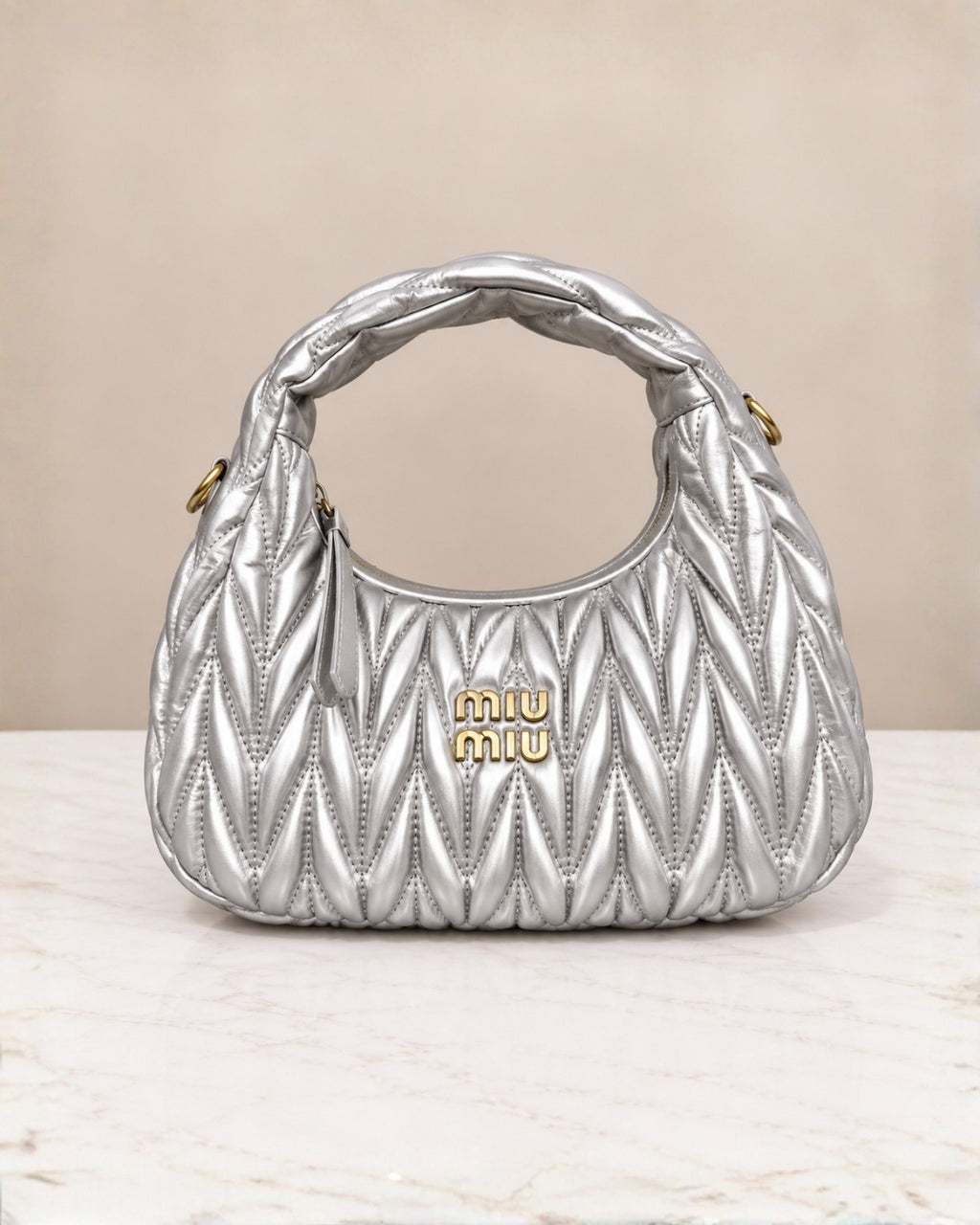 MIU MIU Matelassé Hobo Bag 24cm