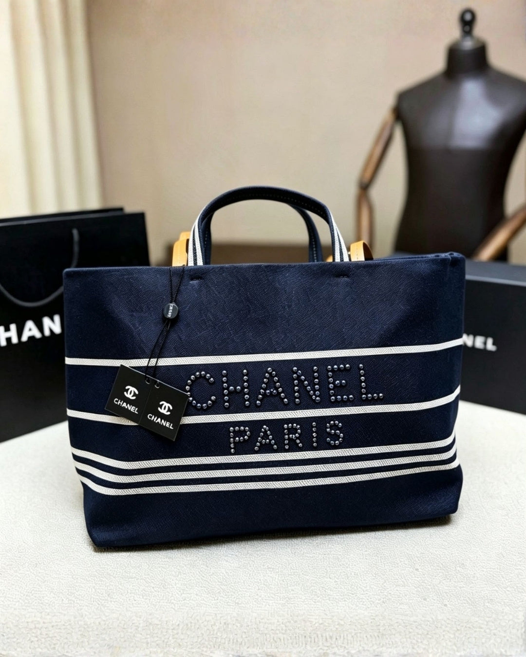 CHANEL Pearl Encrusted Tote 45 cm A+