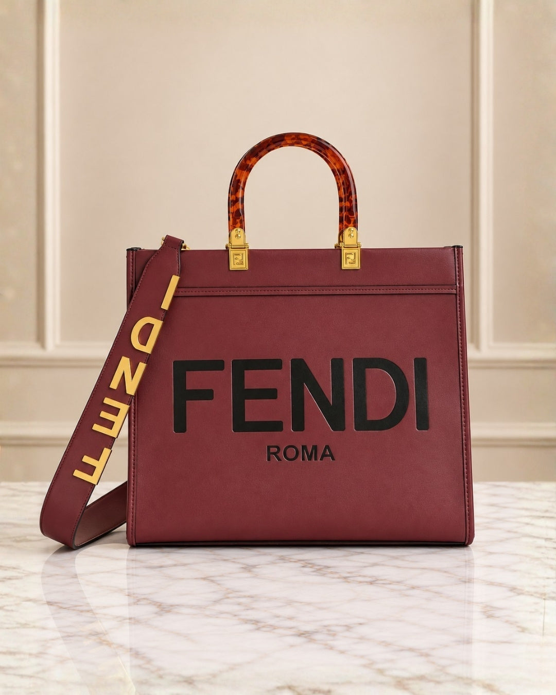 FENDI Peekaboo Tote 38cm