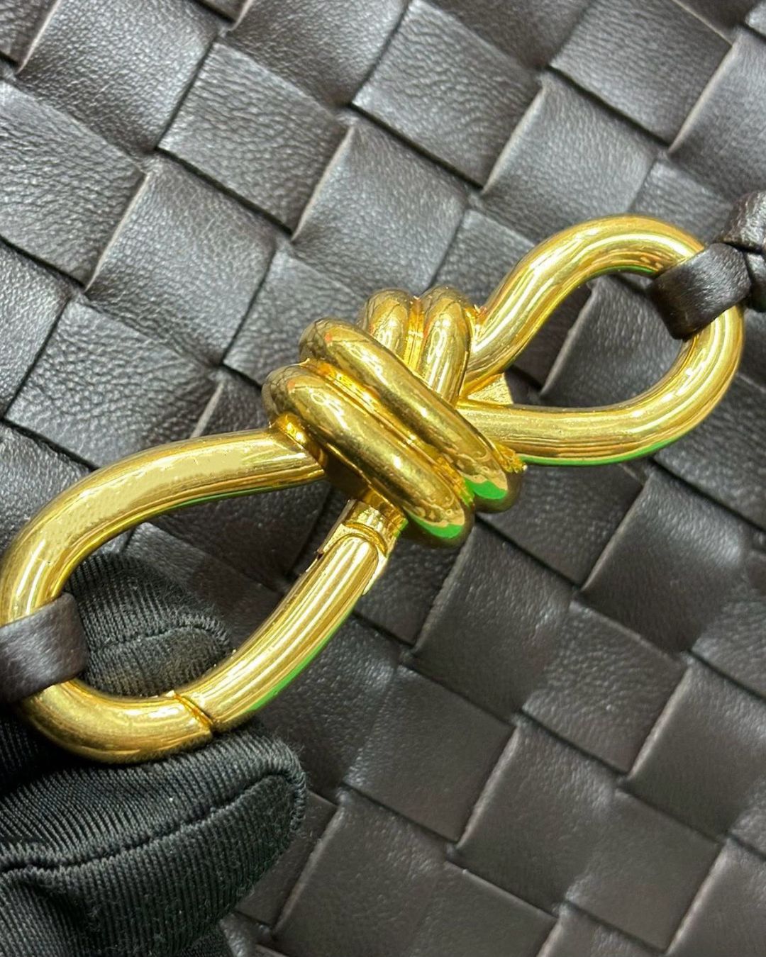 BOTTEGA Woven Top Handle Bag 32cm
