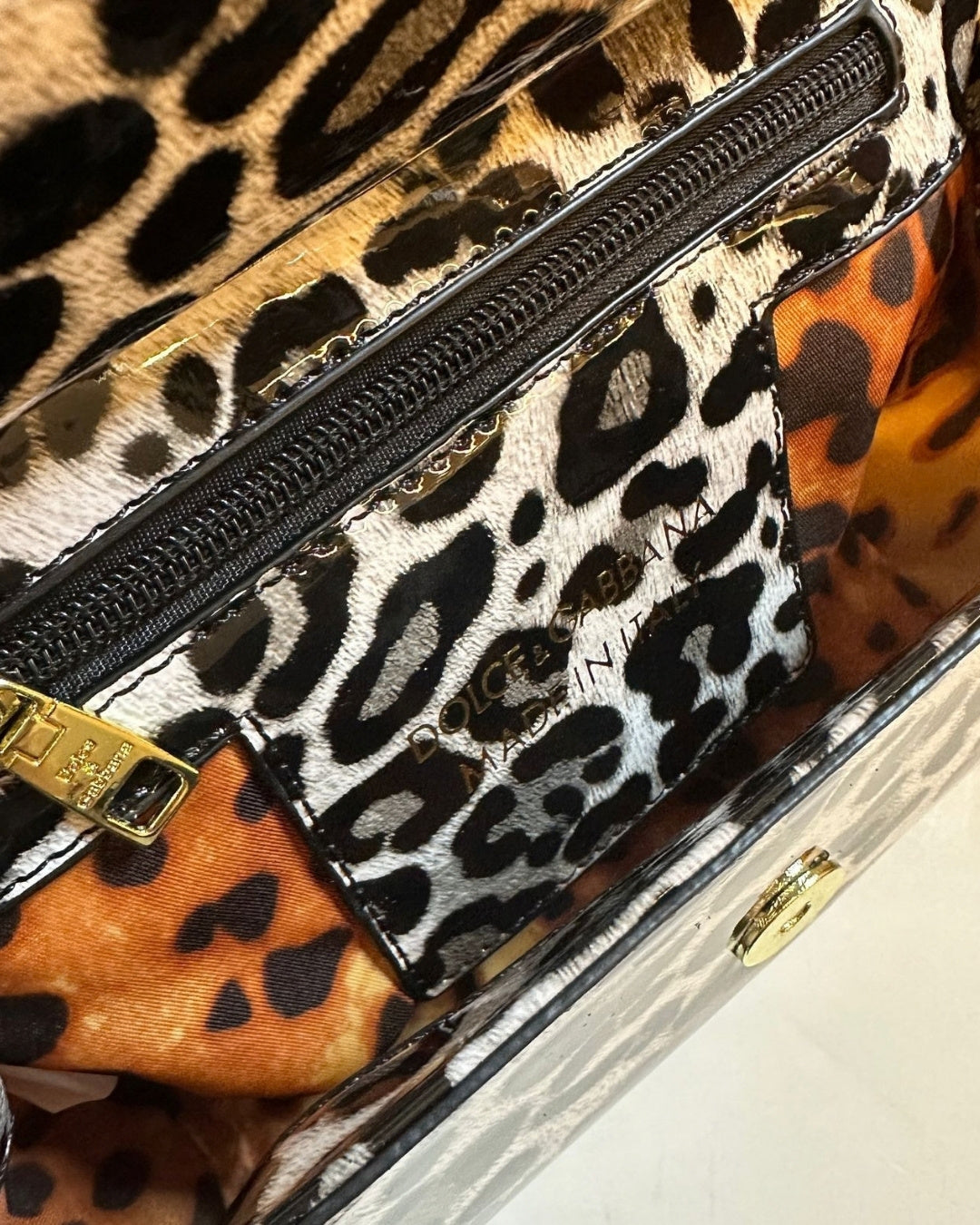 DOLCE & GABBANA Glossy Top Handle Bag 20cm