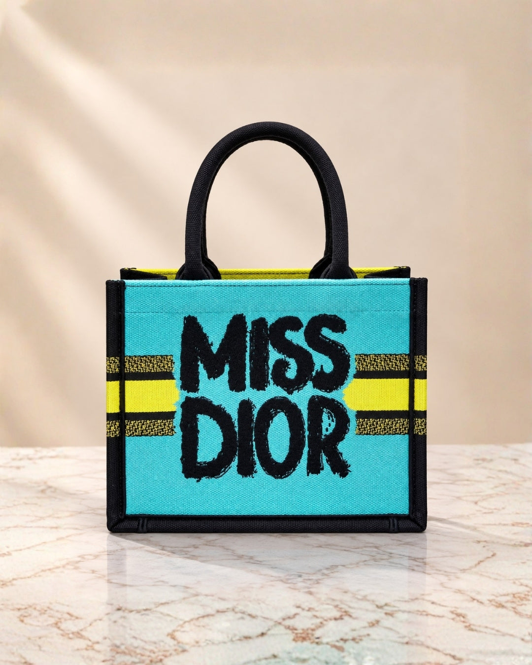 MISS DIOR Book Tote Small 26cm