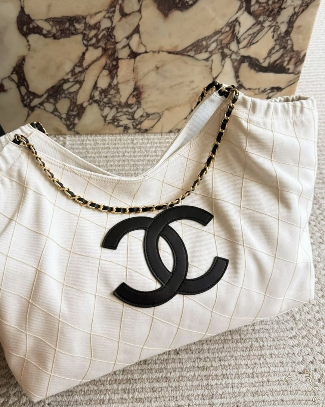 CHANEL Quilted Chain-Handle Tote 55cm A+