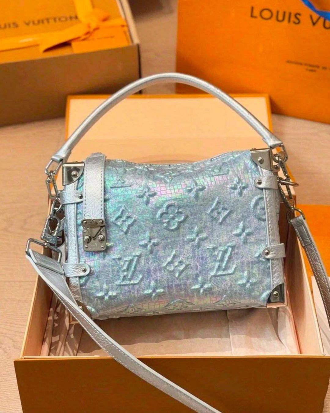 LV Trunk Shoulder Bag 23cm Master