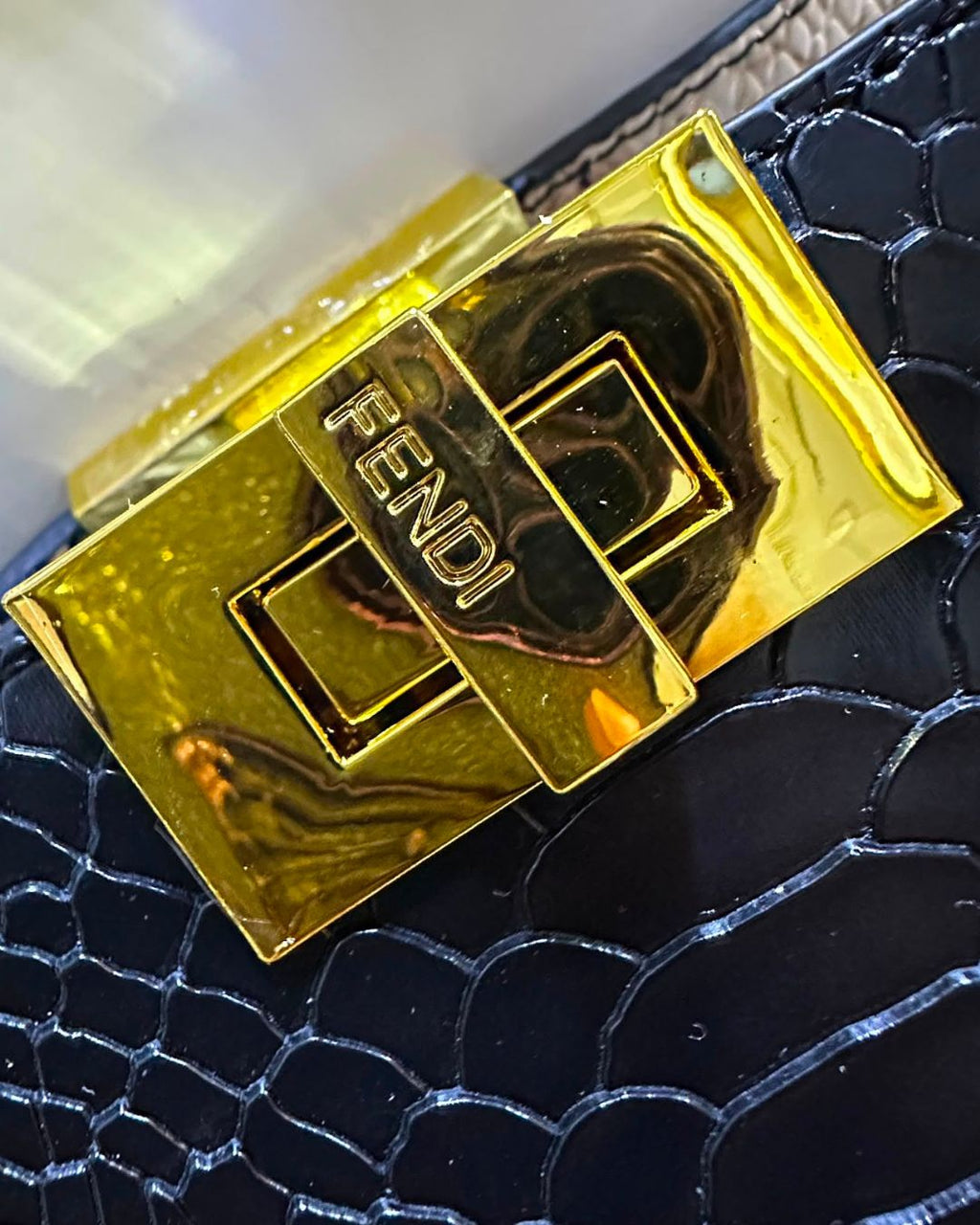 FENDI Python-Embossed Tote 30 cm A+