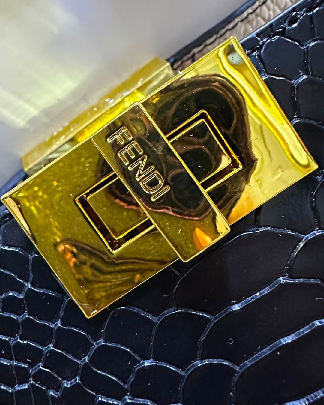 FENDI Python-Embossed Tote 30 cm A+